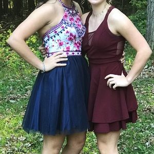 Beautiful halter-neck floral homecoming dress